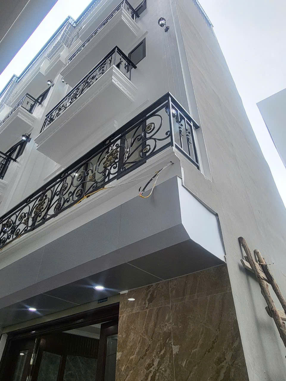 2. BÁN NHÀ PHÚC ĐỒNG_NHÀ MỚI XÂY_MẶT TIỀN RỘNG 6 MÉT
